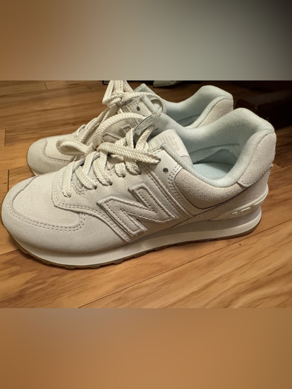 NWOB New Balance 574 'White Tan' U574NWW - Women’s 7.5 (rare)